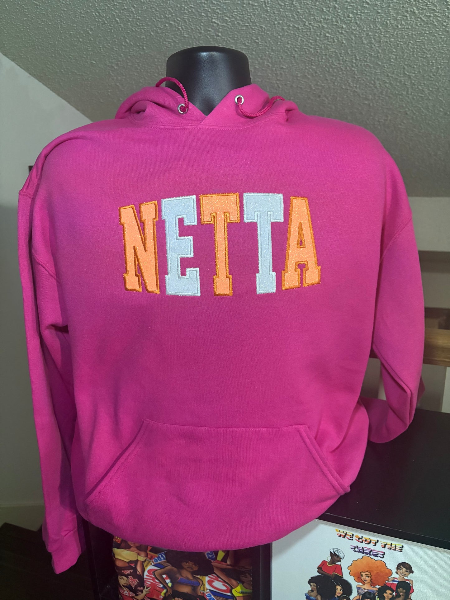 EMBROIDERY APPLIQUE SWEATSHIRT AND HOODIES
