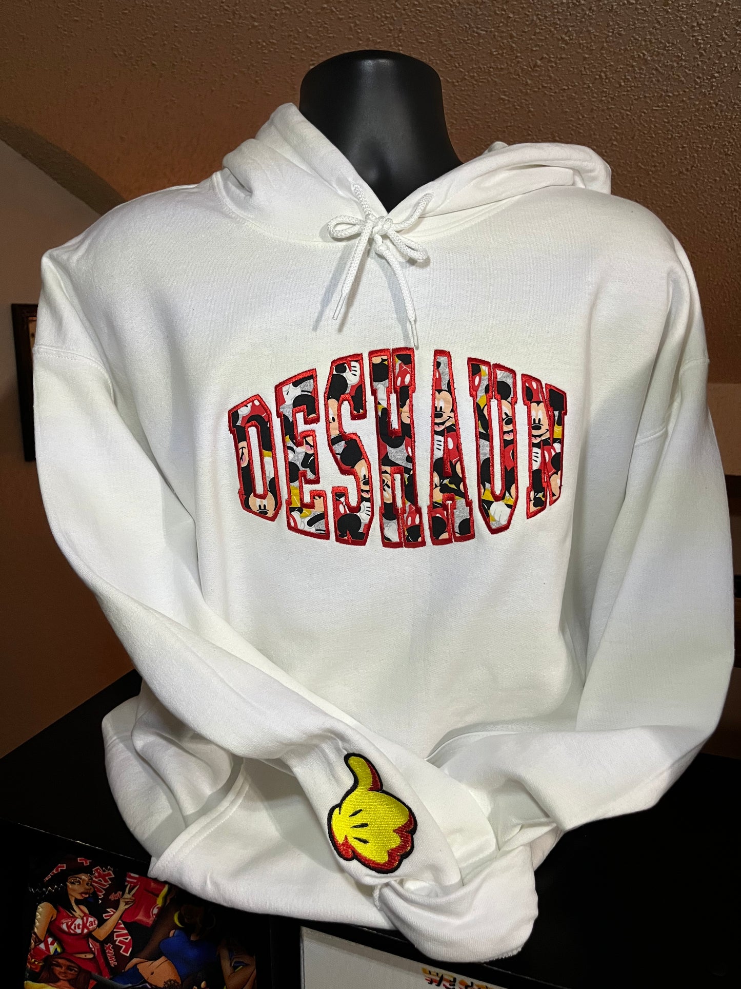 EMBROIDERY APPLIQUE SWEATSHIRT AND HOODIES