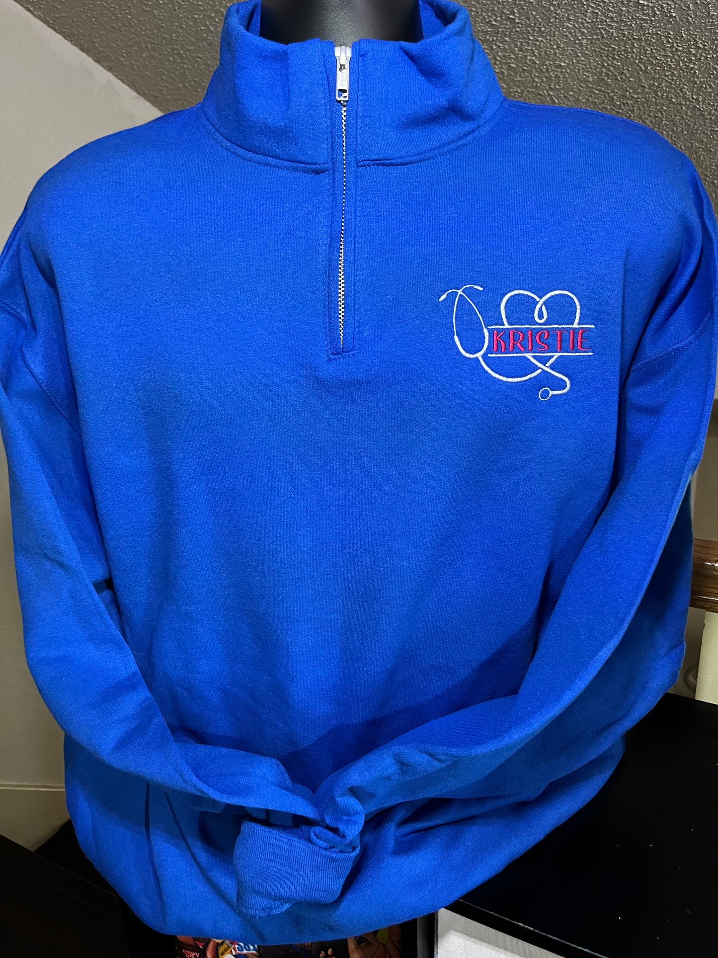 Quarter-zip sweatshirts (Embroidered)