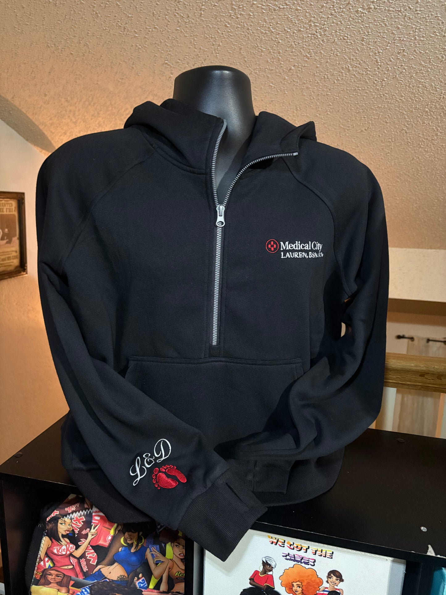 Quarter-zip cropped pullover sweatshirt with pocket and hood or collar